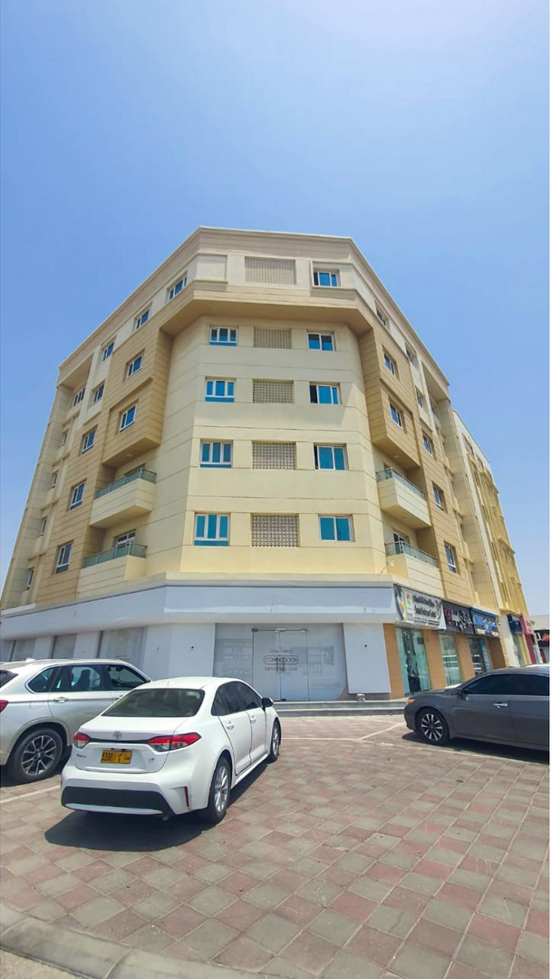 شقة مؤجرة للبيع في الخوض 7