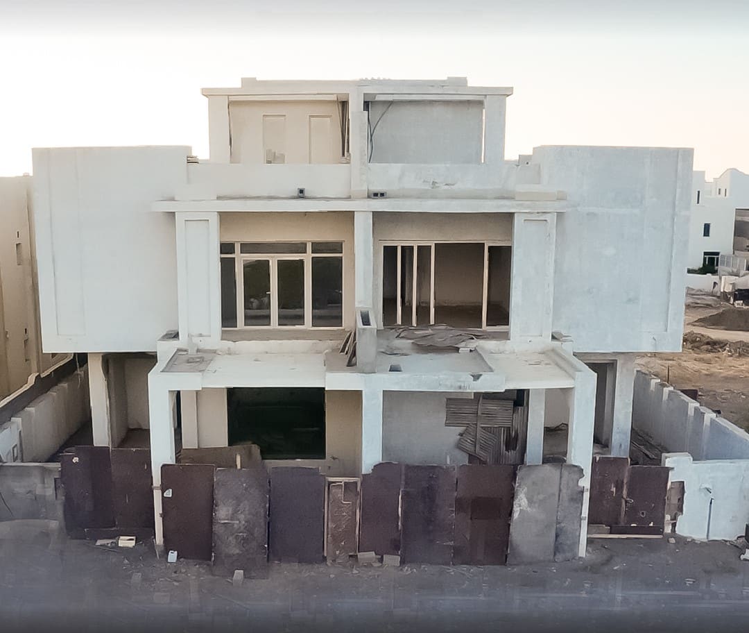 للبيع توين فيلا (تشطيبات الأخيرة) حي الزعفران - المعبيلة