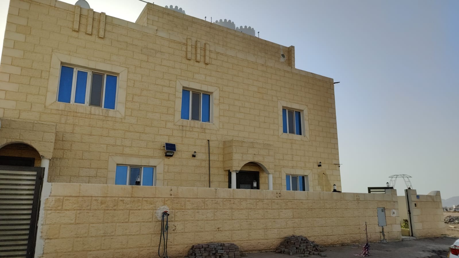 فيلا راقيه للبيع ف مسفاه بوشر